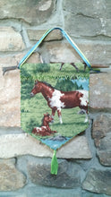 Load image into Gallery viewer, Beaded Horse Tapestry Wall Decoration
